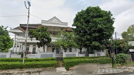 Rumah dua lantai dijalan Gatot Soebroto Pahoman Teluk Betung Utara, Bandar Lampung (Lampung)
