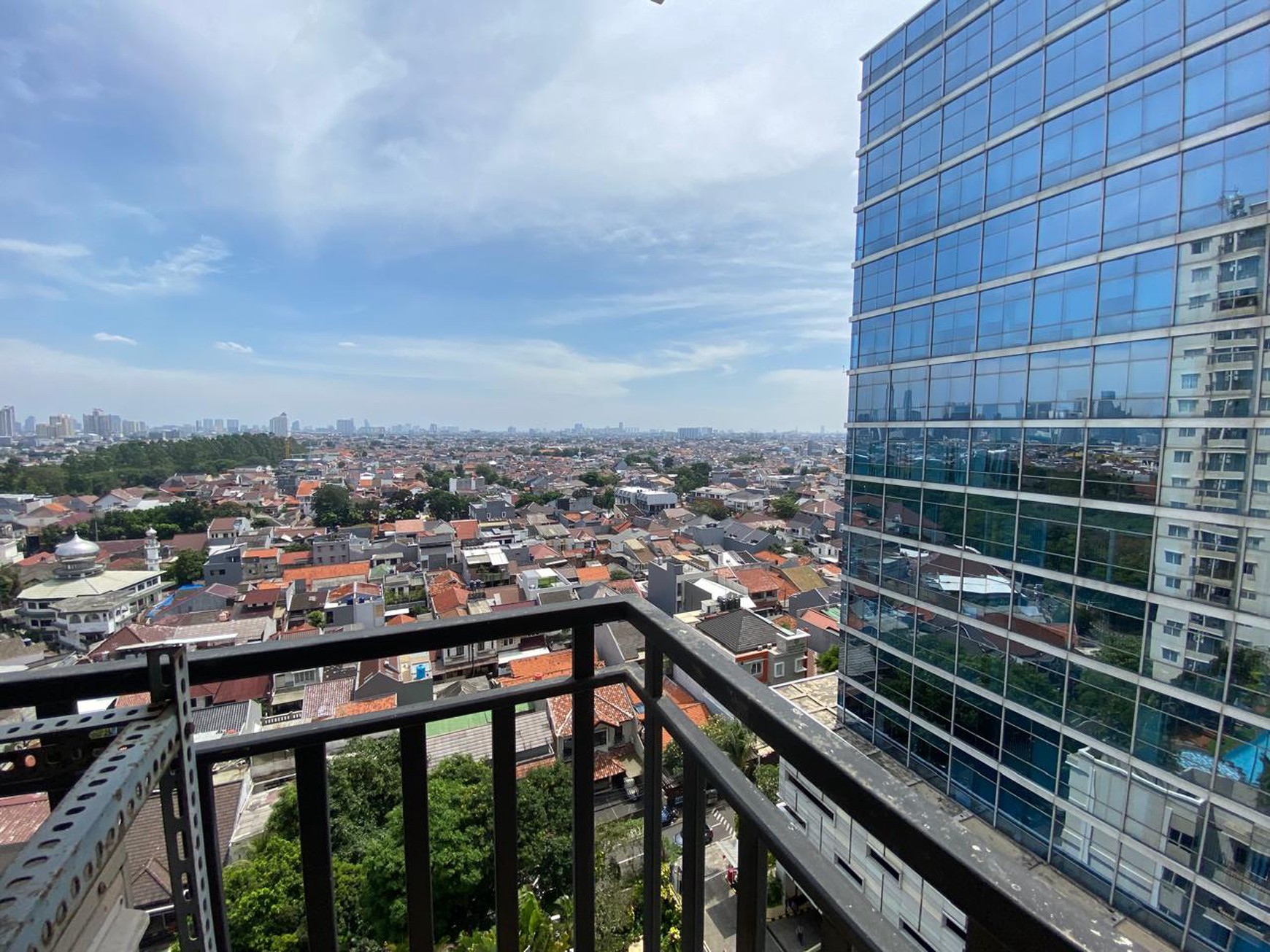 Jual Di Bawah Harga Pasar Apartment 2BR Di Signature Park Tebet Jakarta Selatan