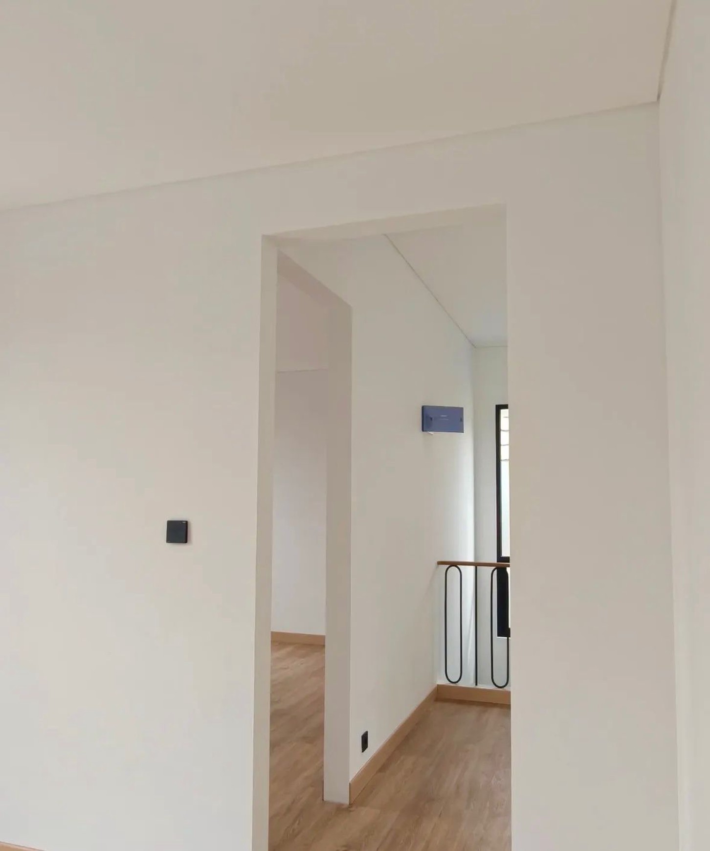Di Jual RUmah di Bintaro Jaya 2 Lantai dengan KT 4+1 KM 3+1 Surat SHM