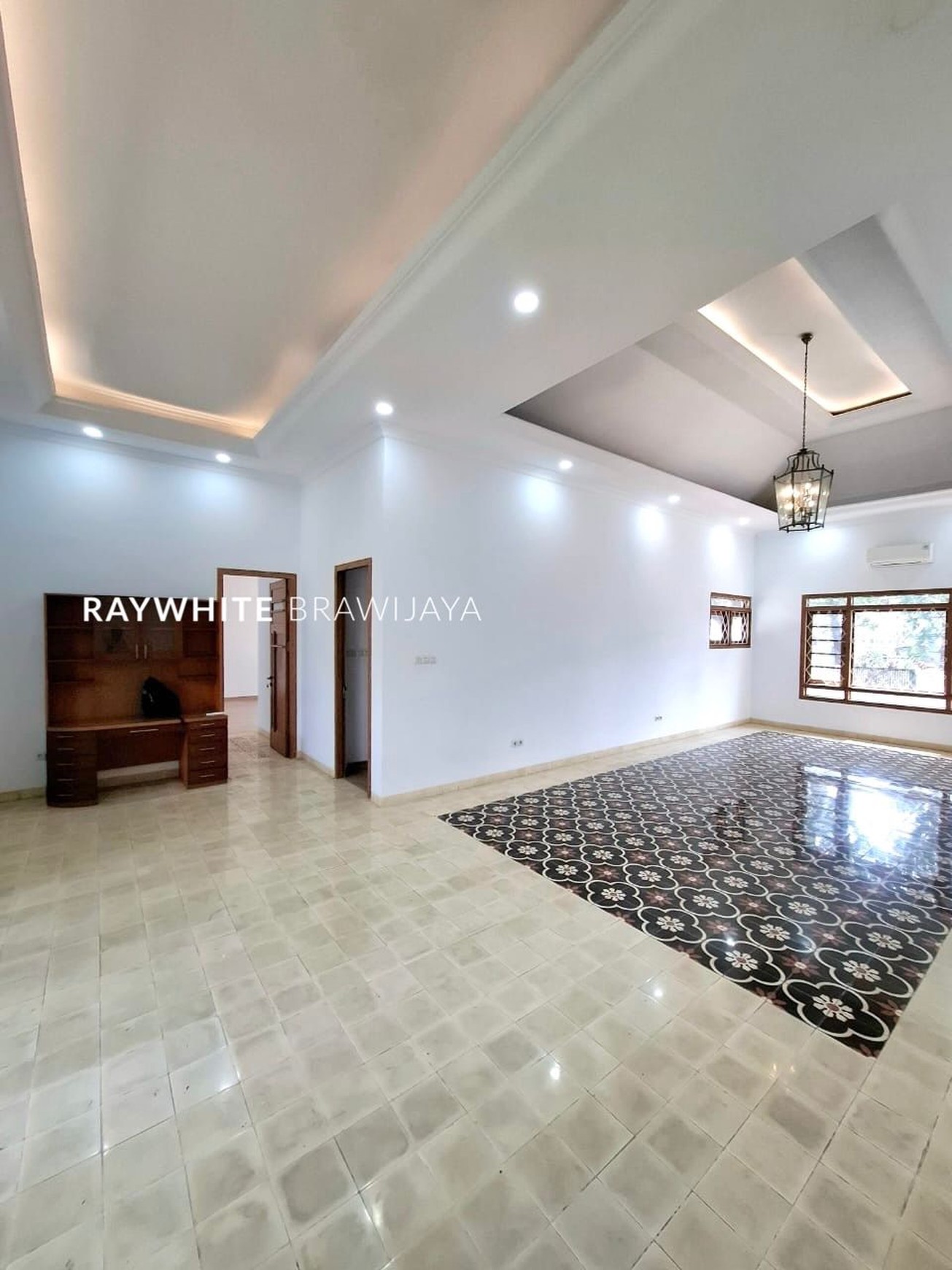 Rumah Siap Huni Area Kebayoran Baru Lingkungan Tenang