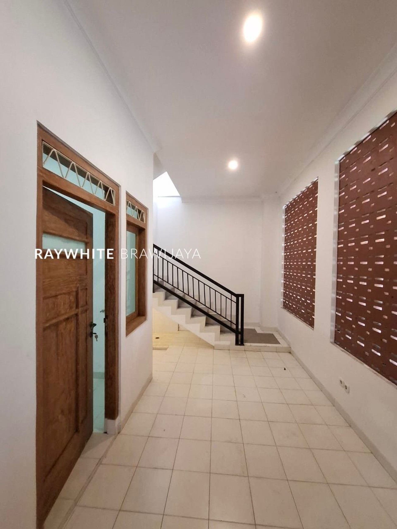 Rumah Siap Huni Area Kebayoran Baru Lingkungan Tenang