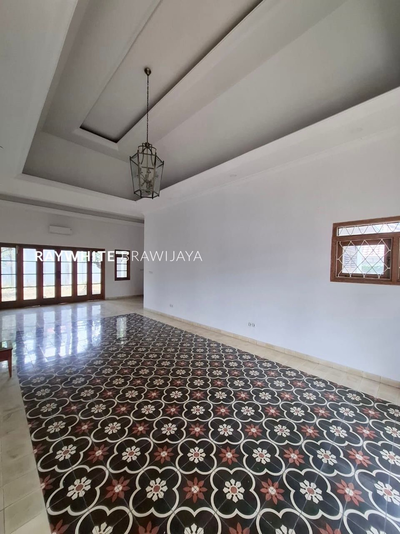 Rumah Siap Huni Area Kebayoran Baru Lingkungan Tenang