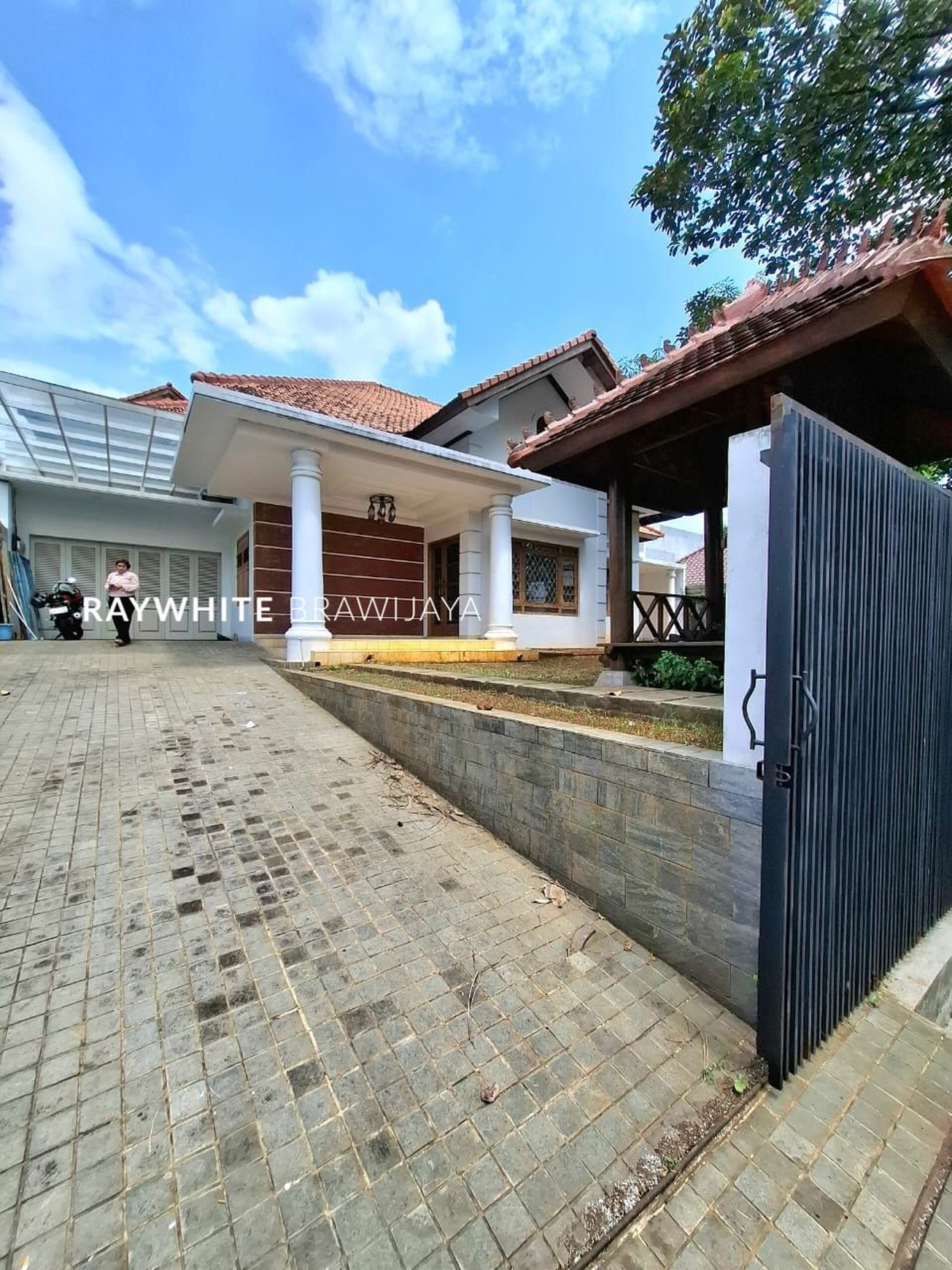 Rumah Siap Huni Area Kebayoran Baru Lingkungan Tenang