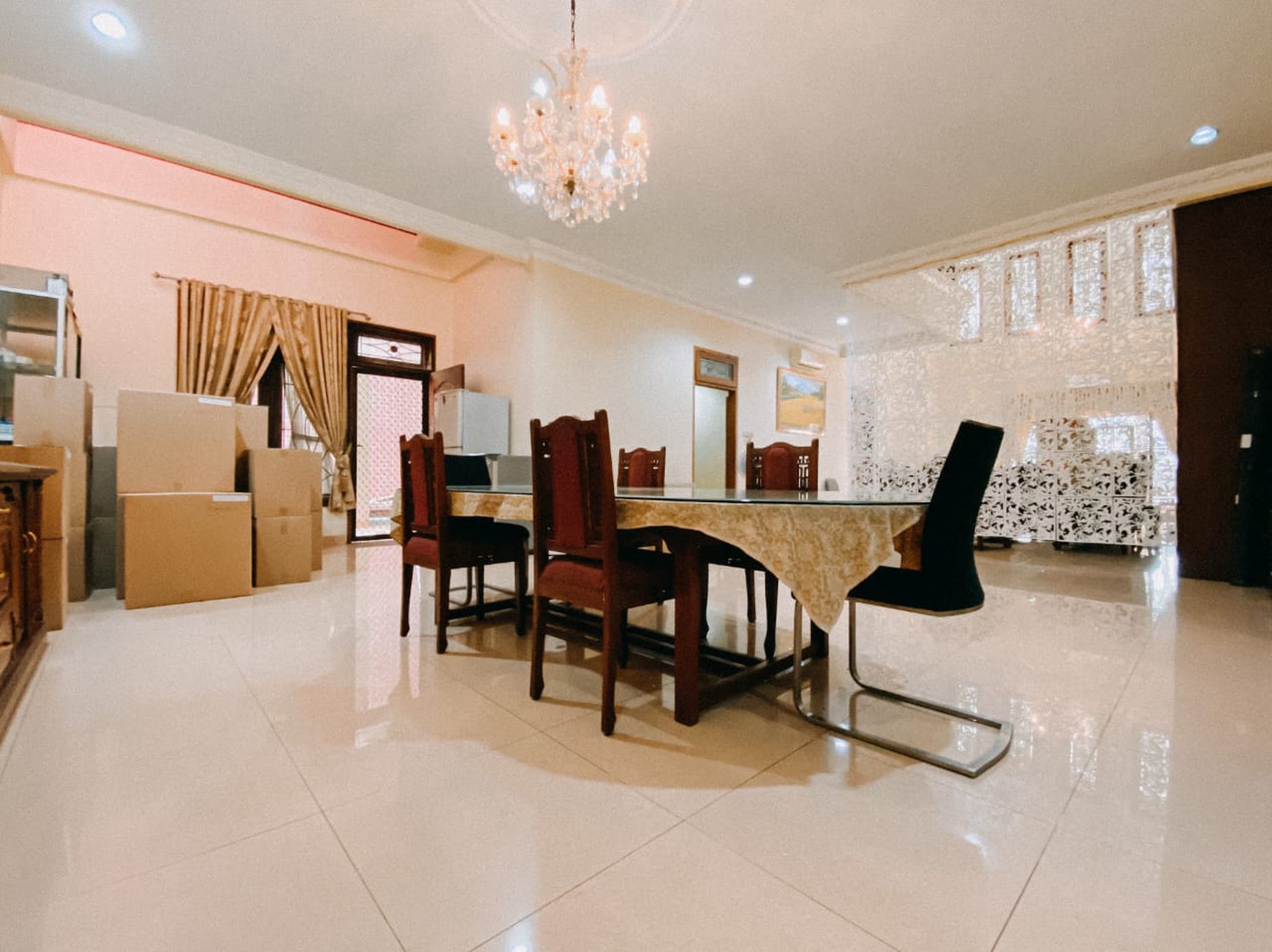 Dijual Rumah Modern, Strategis Lokasi di Kebayoran Baru, Jakarta Selatan 
