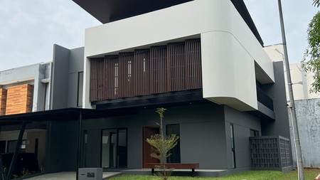Rumah Futuristic di tengah BSD city Prestigia, Eminent