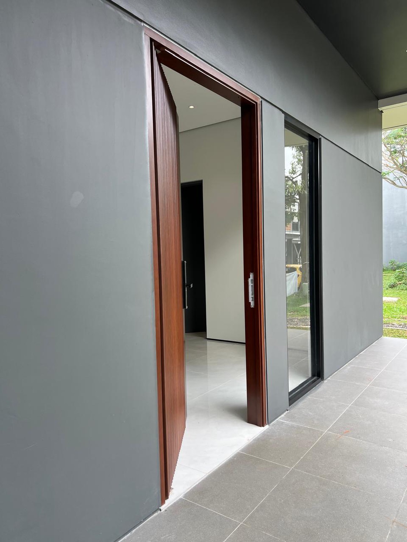 Rumah Futuristic di tengah BSD city Prestigia, Eminent