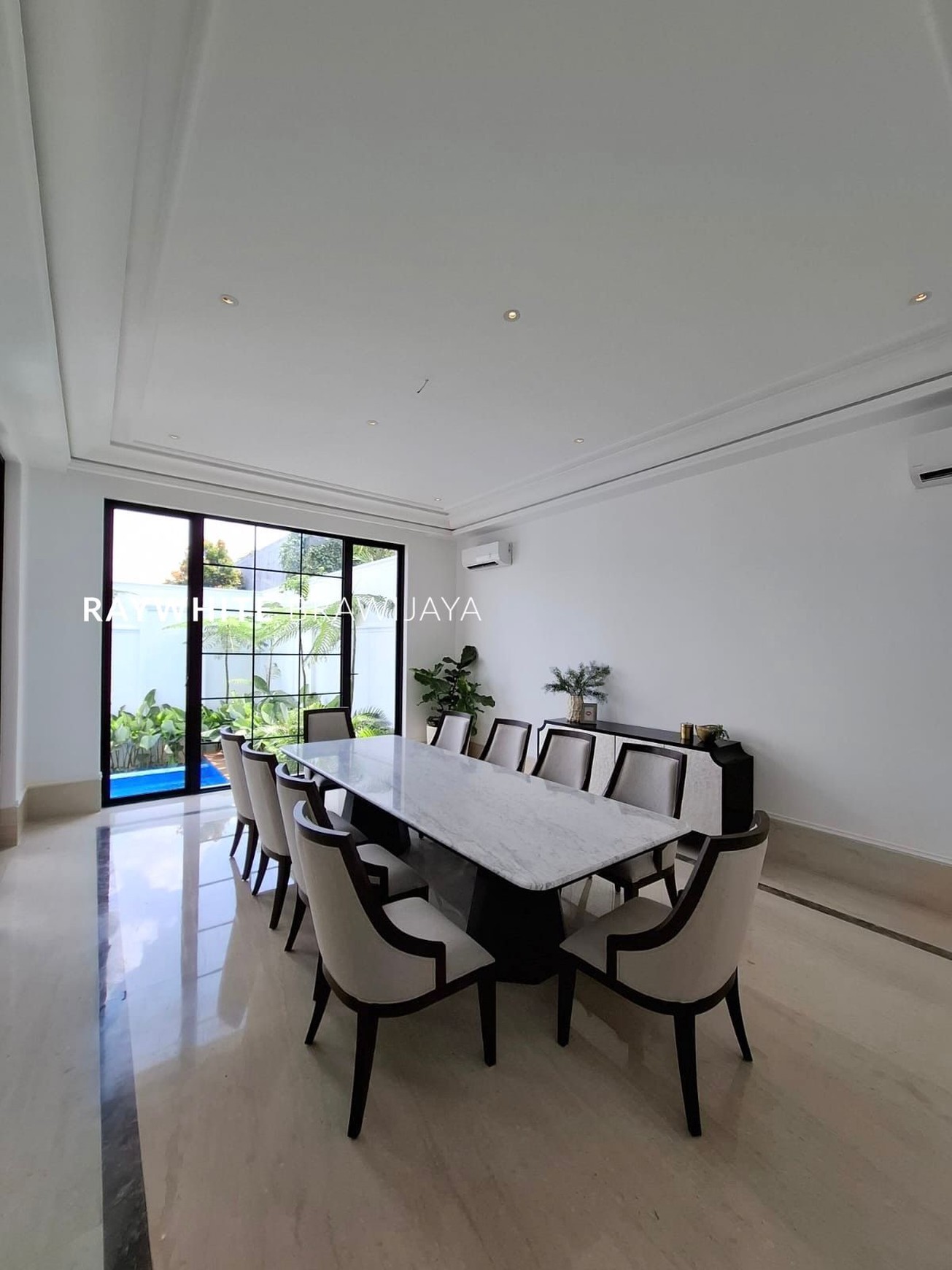 Brand New House Americal Classic Area Kemang Dalam