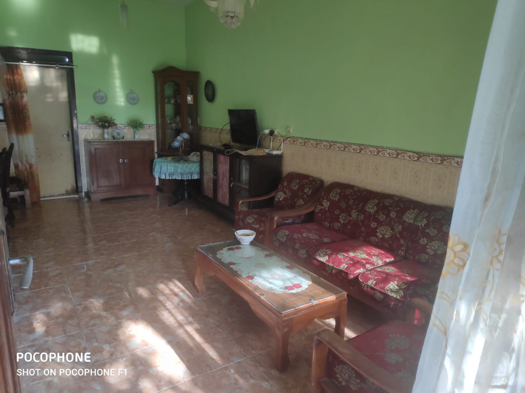 Rumah 2 Lantai Dijual di Surabaya Timur Dekat Sekolah