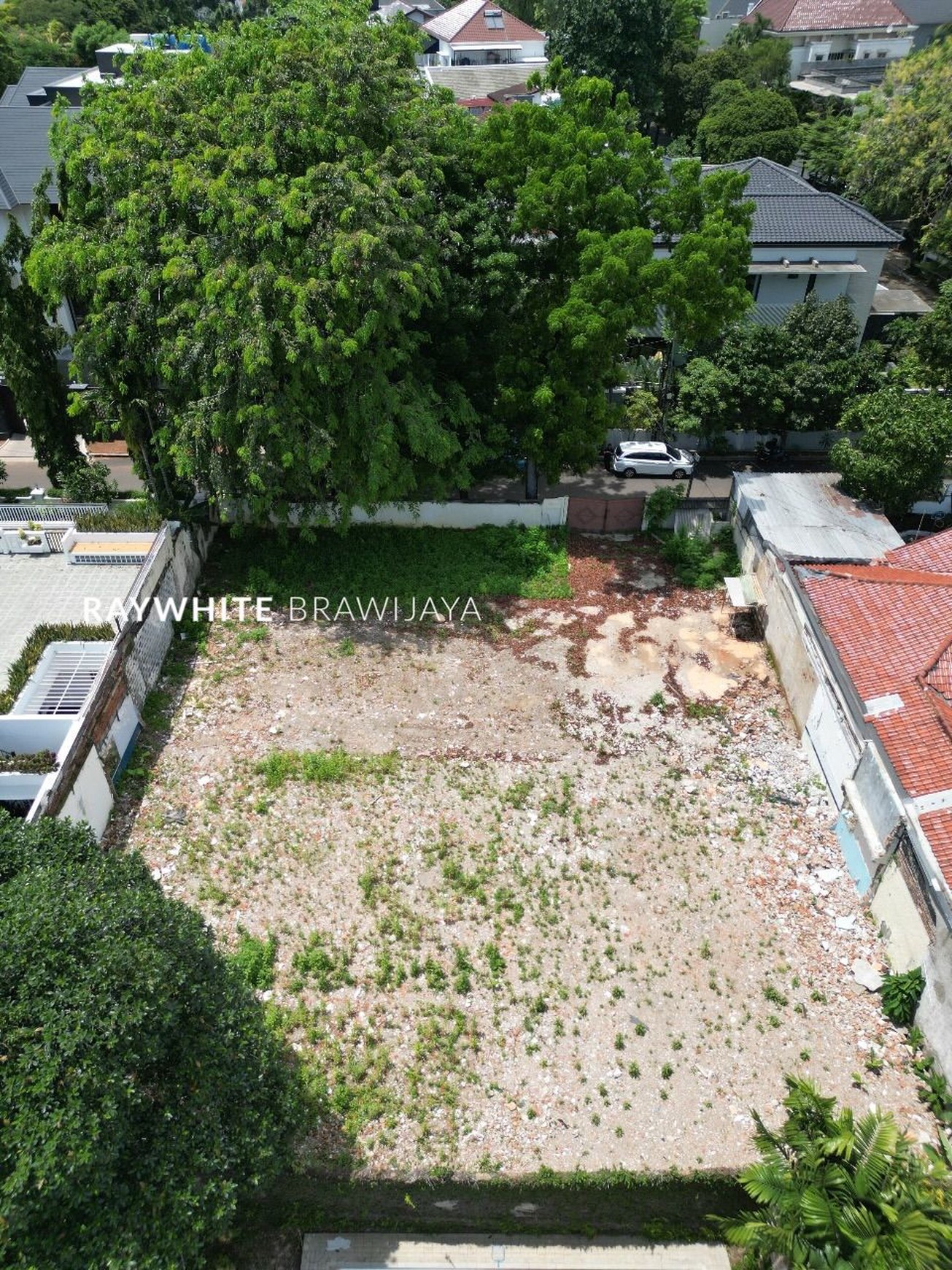 Tanah Siap Bangun Lingkungan Tenang Area Kemang Dalam