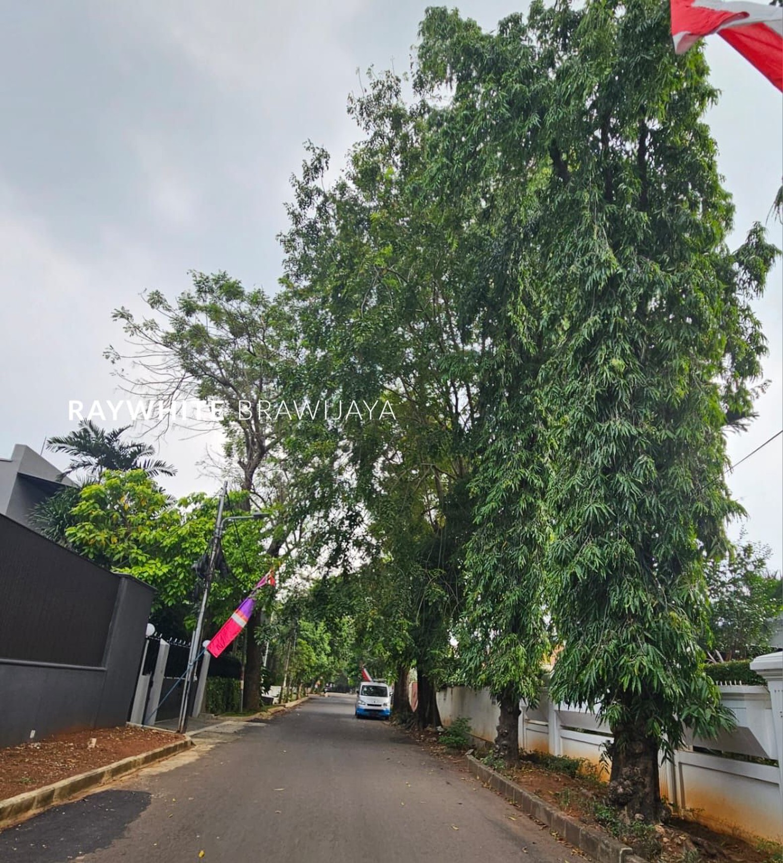 Tanah Siap Bangun Lingkungan Tenang Area Kemang Dalam