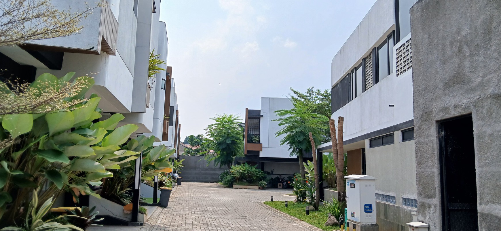 Dijual Rumah di Favouri House Serpong 