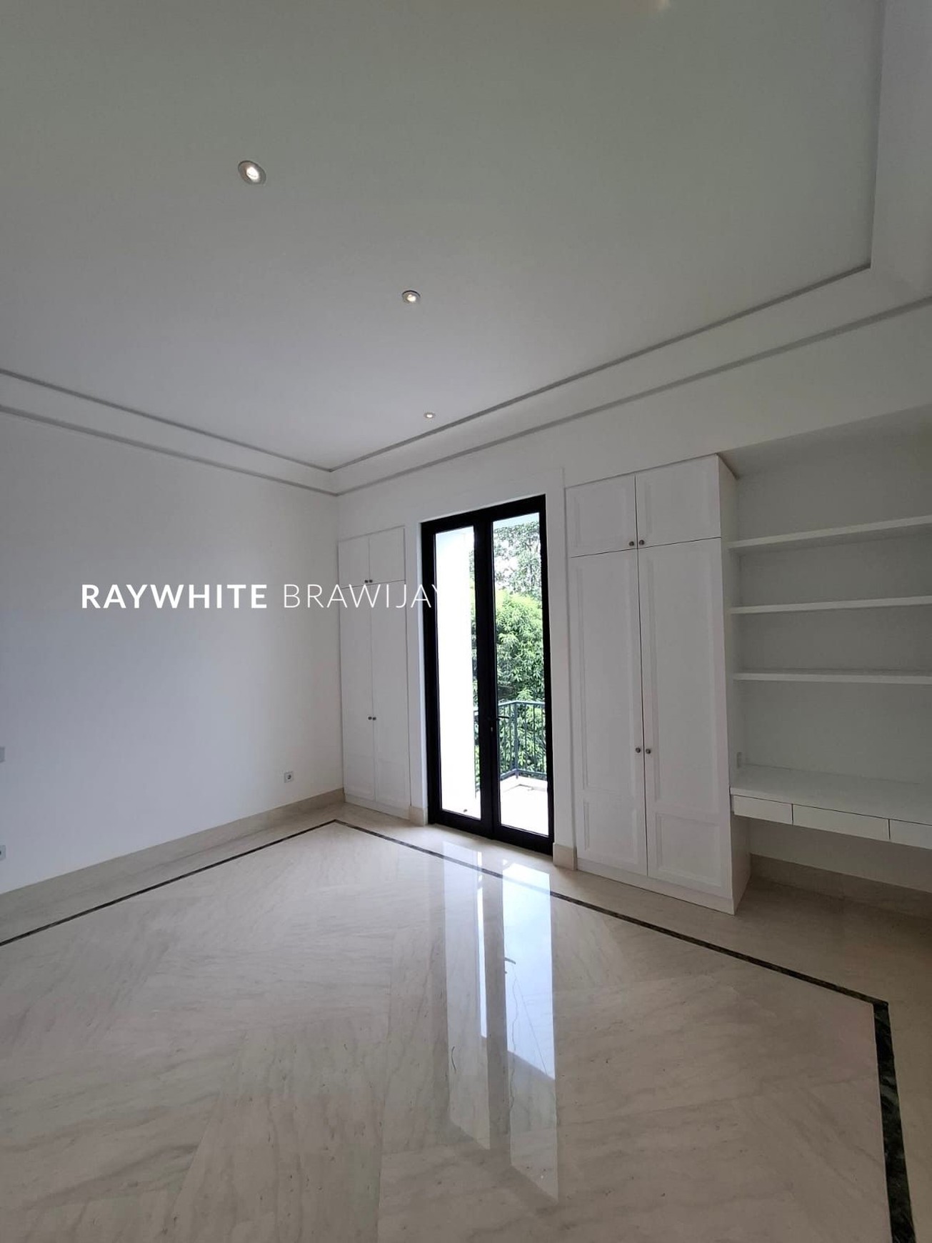Rumah Baru Modern Siap Huni Area Kemang Dalam