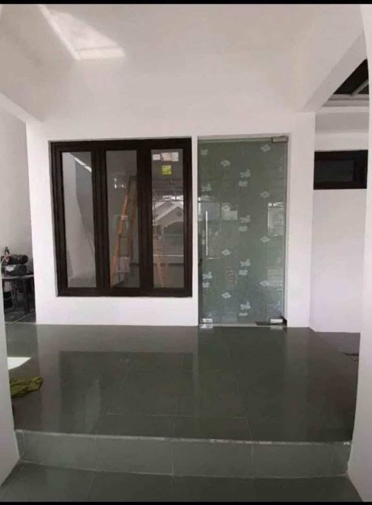 Perumahan Nirwana Eksekutif dengan 4 kamar tidur 2 kamar tidur dan 3 kamar mandi dengan sertifikat shm listik 3500 Watt air PDAM