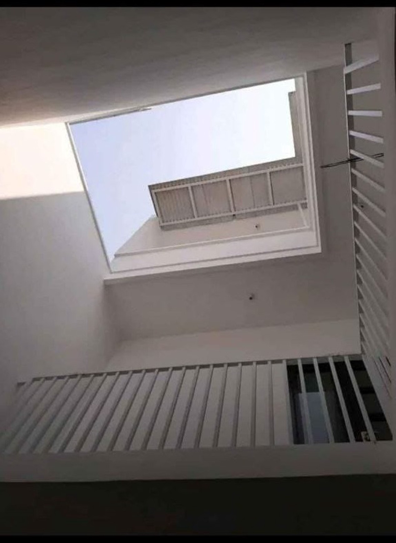 Perumahan Nirwana Eksekutif dengan 4 kamar tidur 2 kamar tidur dan 3 kamar mandi dengan sertifikat shm listik 3500 Watt air PDAM