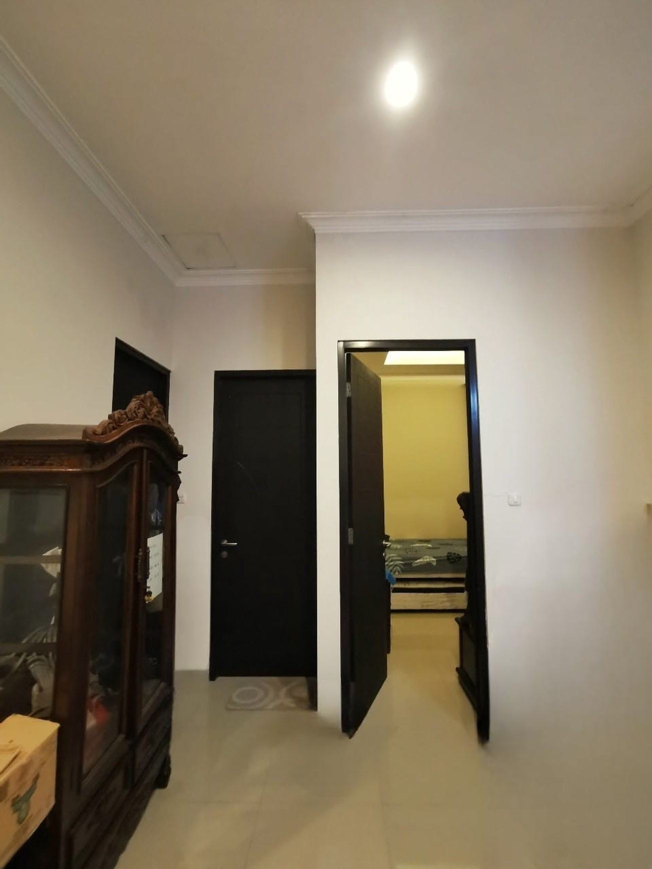 RUMAH 2 LANTAI LOKASI STRATEGIS KEDUNG BARUK, RUNGKUT SURABAYA