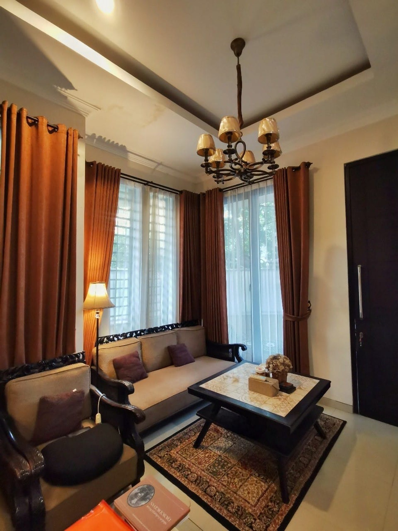 RUMAH 2 LANTAI LOKASI STRATEGIS KEDUNG BARUK, RUNGKUT SURABAYA