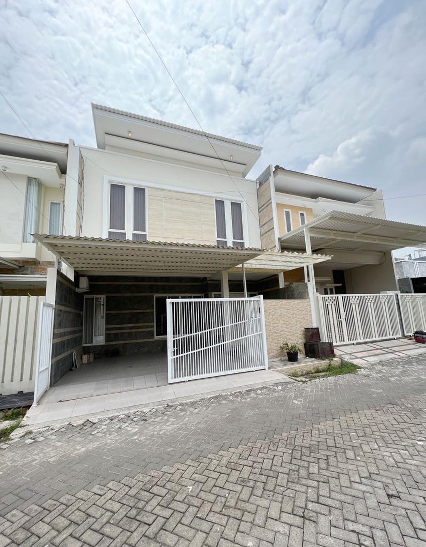 RUMAH MURAH SHM MODERN SUTOREJO UTARA, SURABAYA