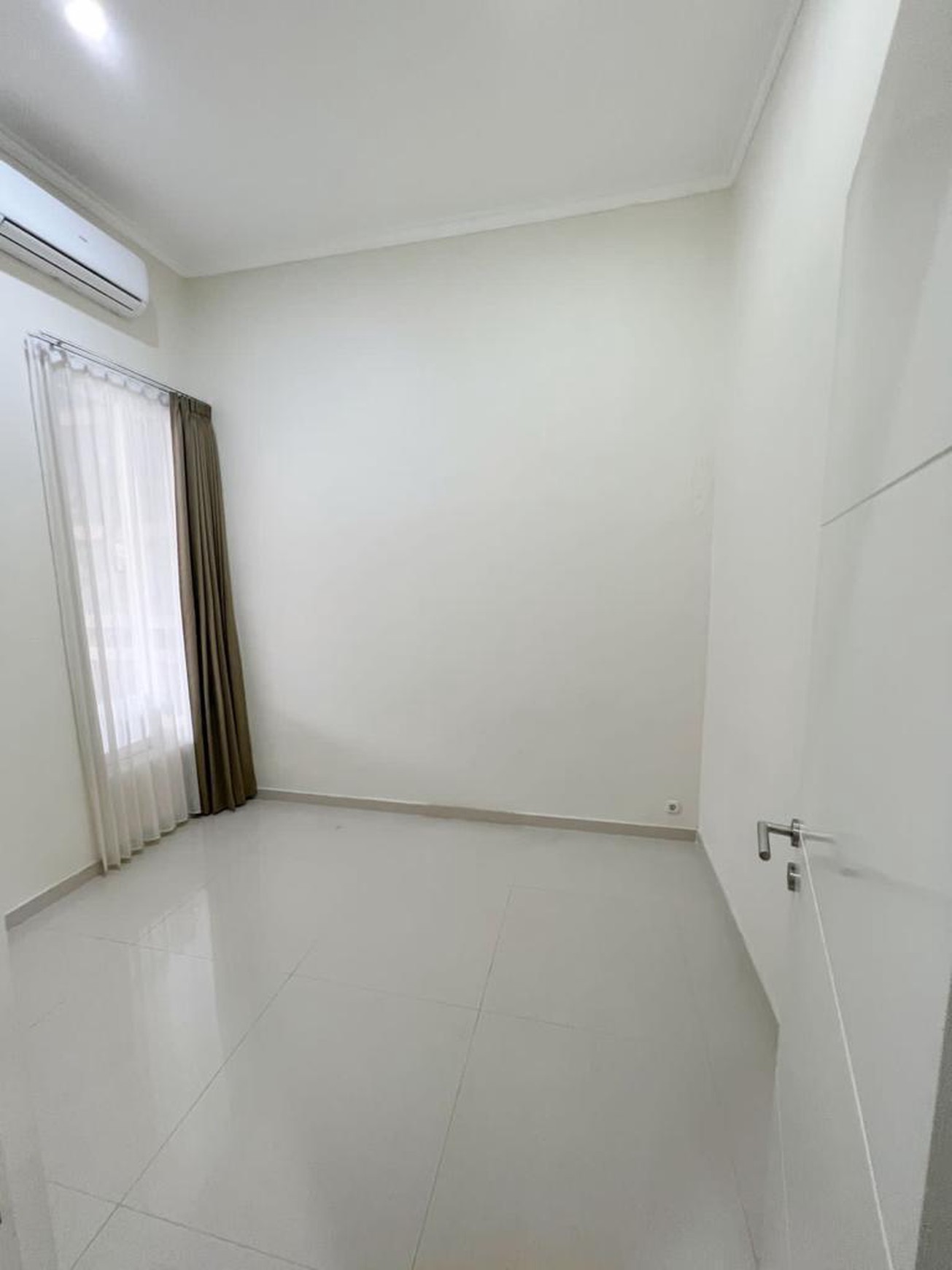 RUMAH MURAH SHM MODERN SUTOREJO UTARA, SURABAYA