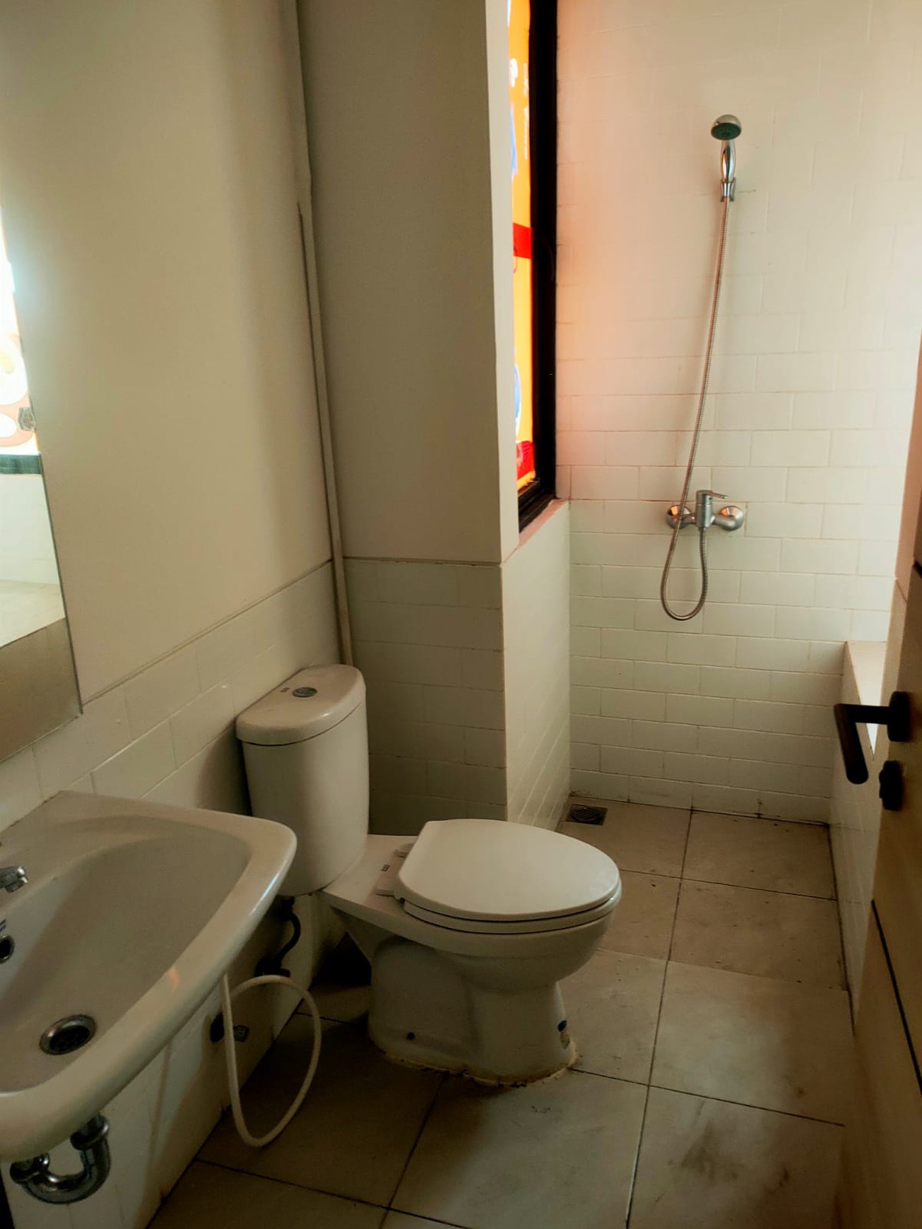 Dijual murah rumah di cendana icon - Lippo Karawaci Tangerang