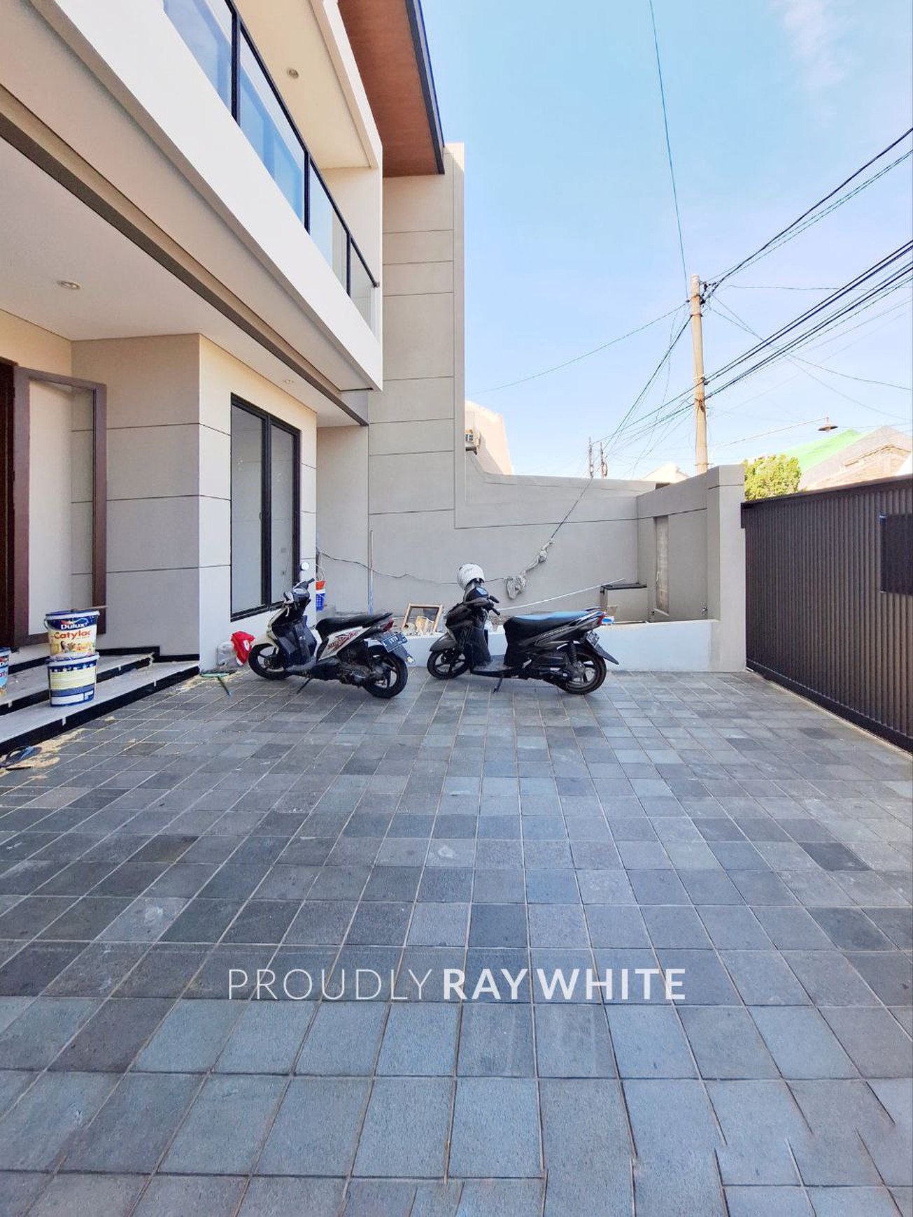 RUMAH MEWAH BARU GRESH, MANYAR JAYA SURABAYA