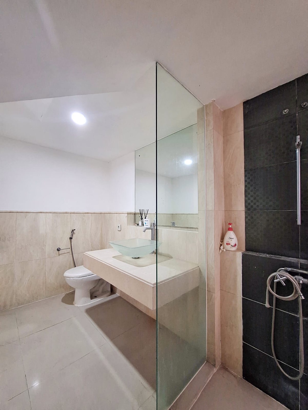 Rumah Mewah 2 Lantai Siap Huni , di Pakuwon City Surabaya