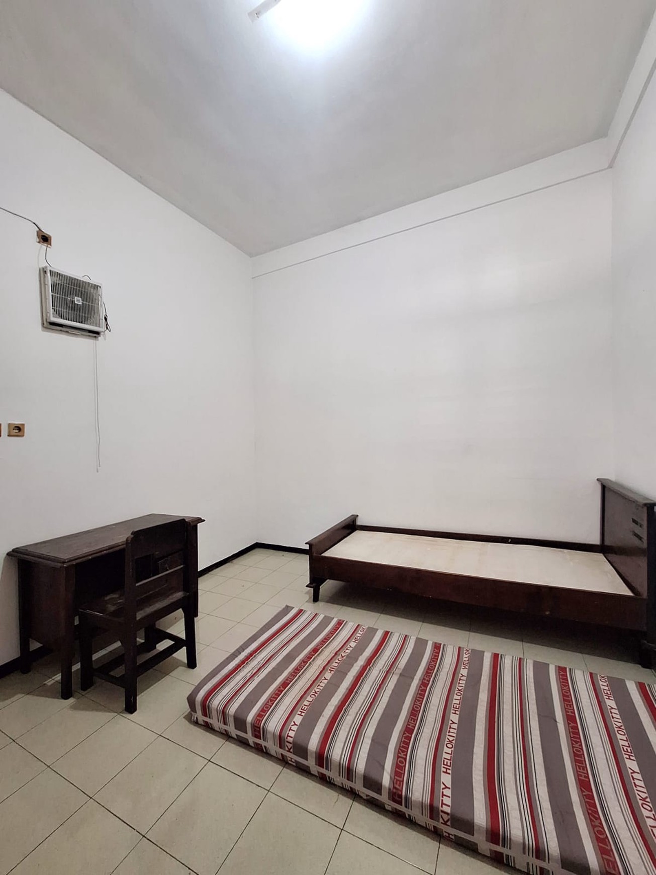 Rumah Kost 26 Kamar Dekat UBAYA Rungkut, Surabaya - Harga Terbaik