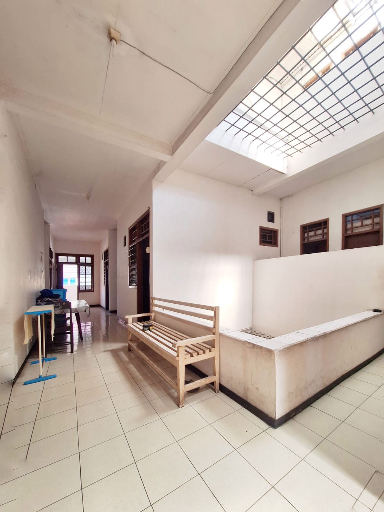 Rumah Kost 26 Kamar Dekat UBAYA Rungkut, Surabaya - Harga Terbaik