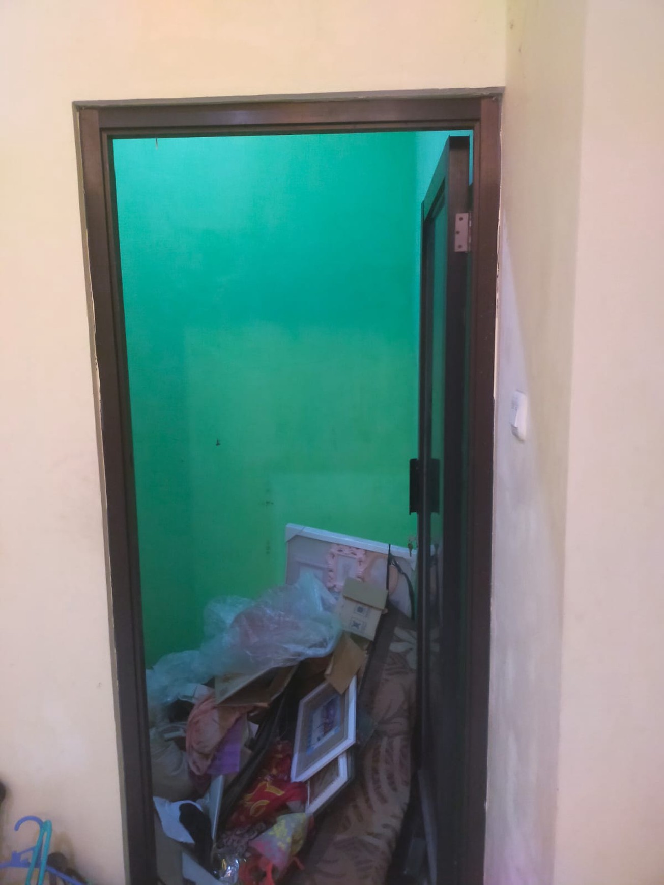 RUMAH NYAMAN SIAP HUNI 2 LANTAI SHM, SEMOLOWARU SURABAYA