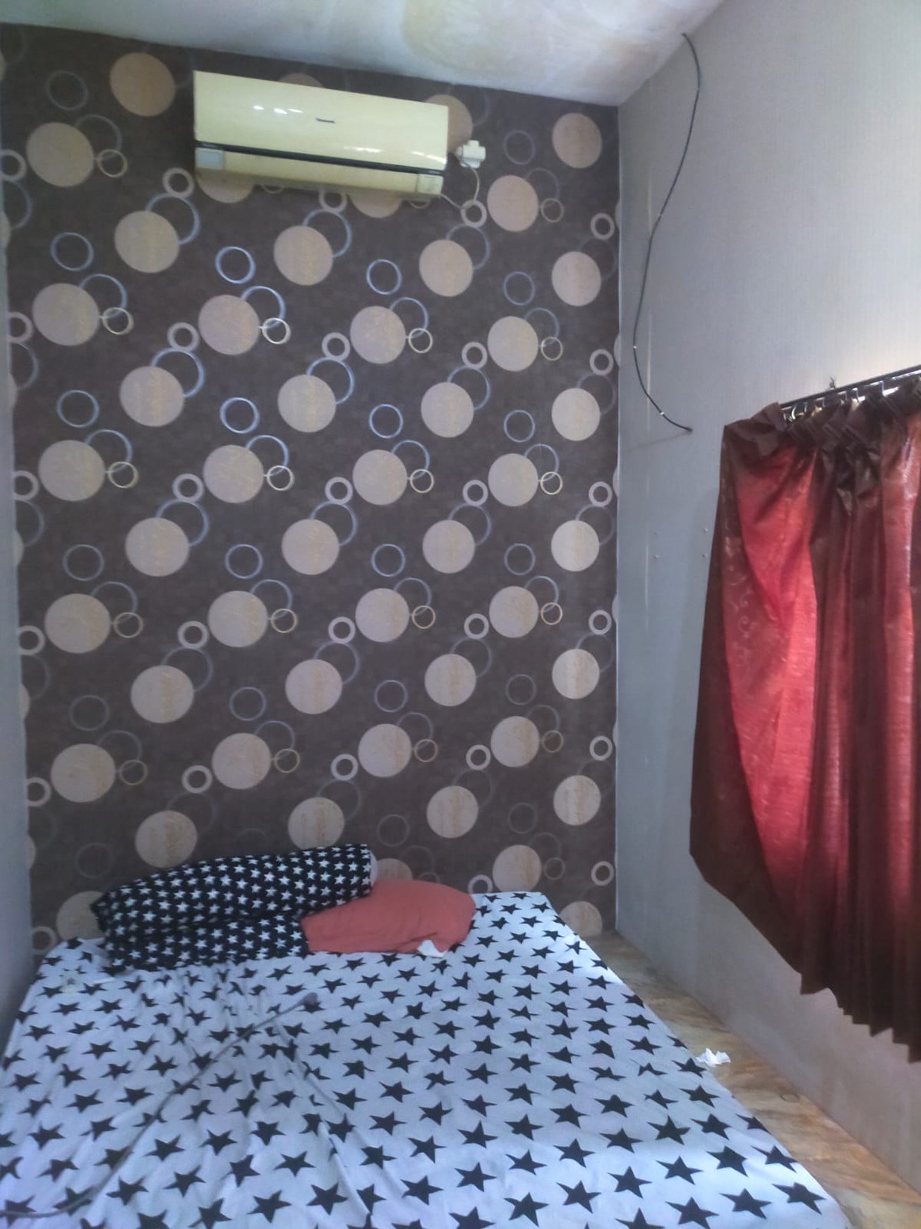 RUMAH NYAMAN SIAP HUNI 2 LANTAI SHM, SEMOLOWARU SURABAYA