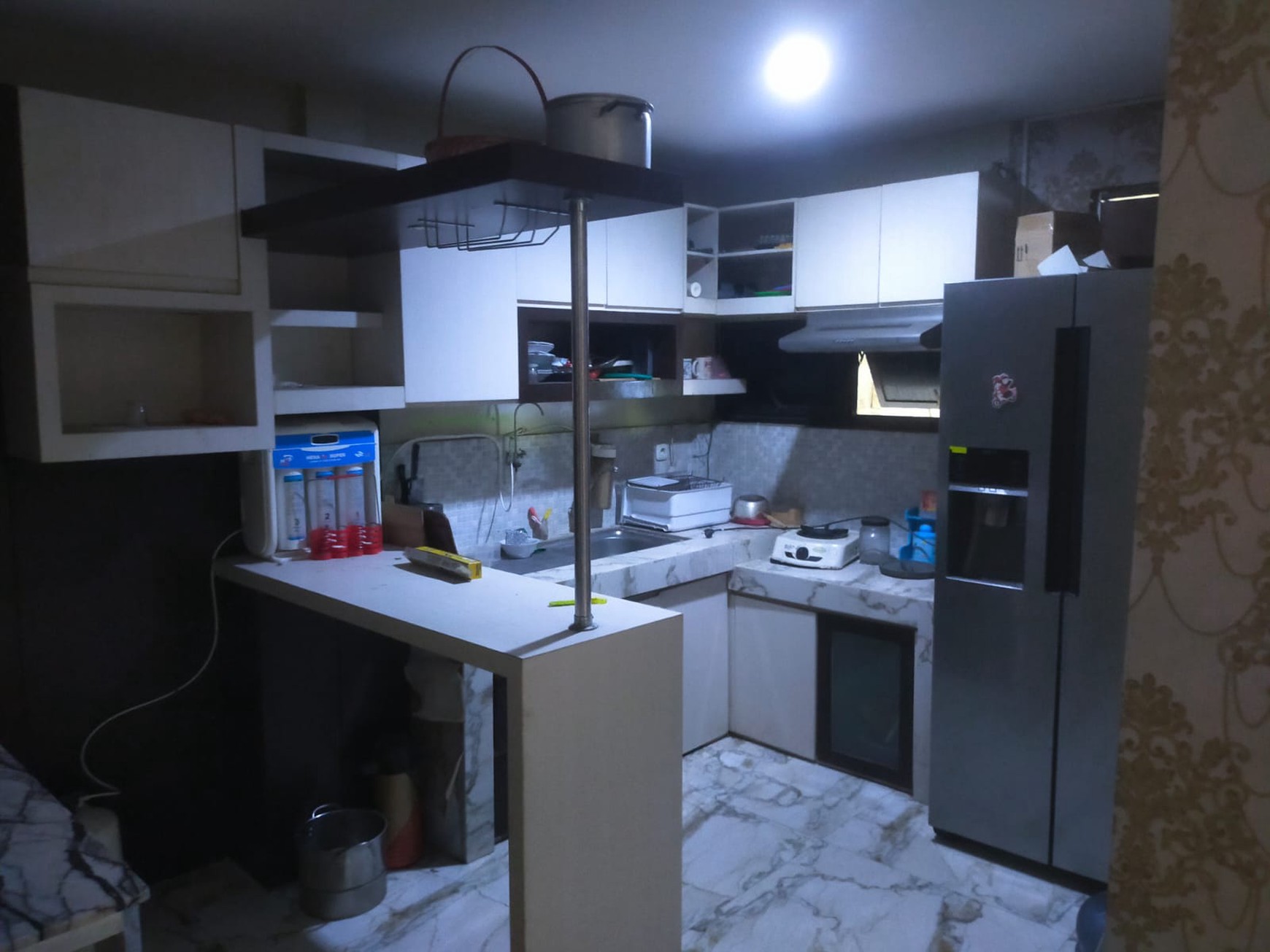 RUMAH NYAMAN SIAP HUNI 2 LANTAI SHM, SEMOLOWARU SURABAYA