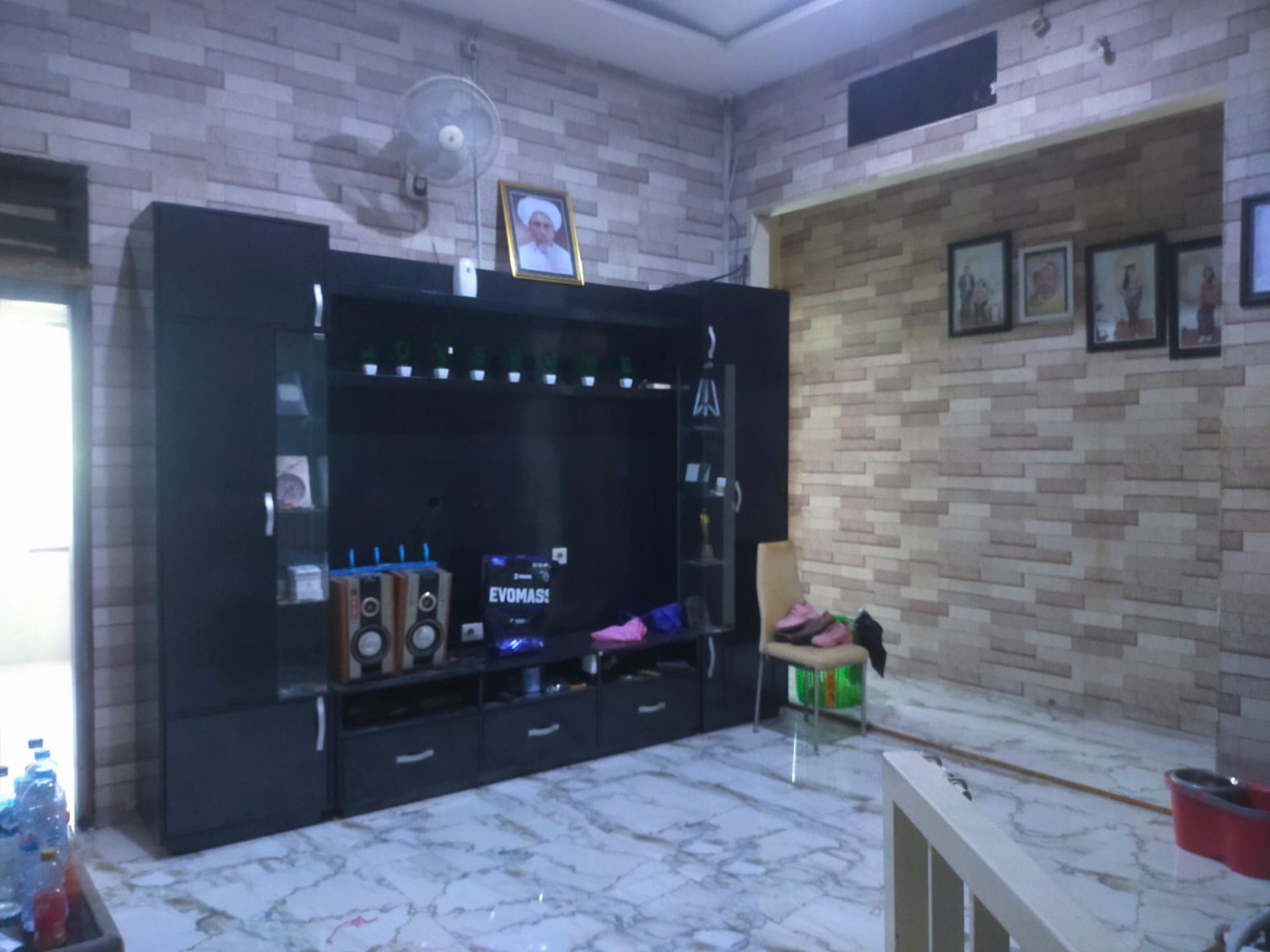 RUMAH NYAMAN SIAP HUNI 2 LANTAI SHM, SEMOLOWARU SURABAYA