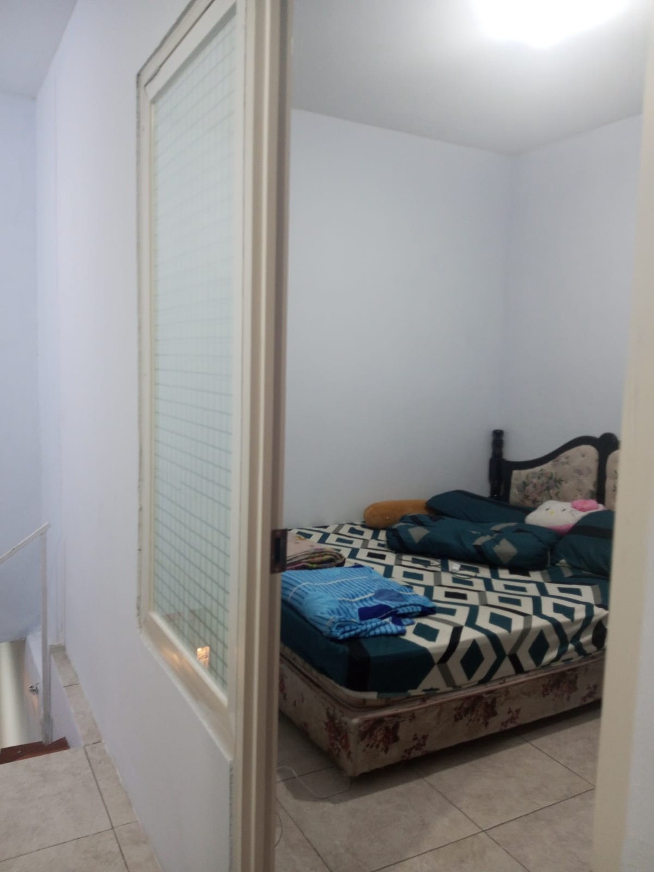 JUA CEPAT RUMAH SIAP HUNI FULL FURNISH DI SEMAMPIR BARAT, SURABAYA