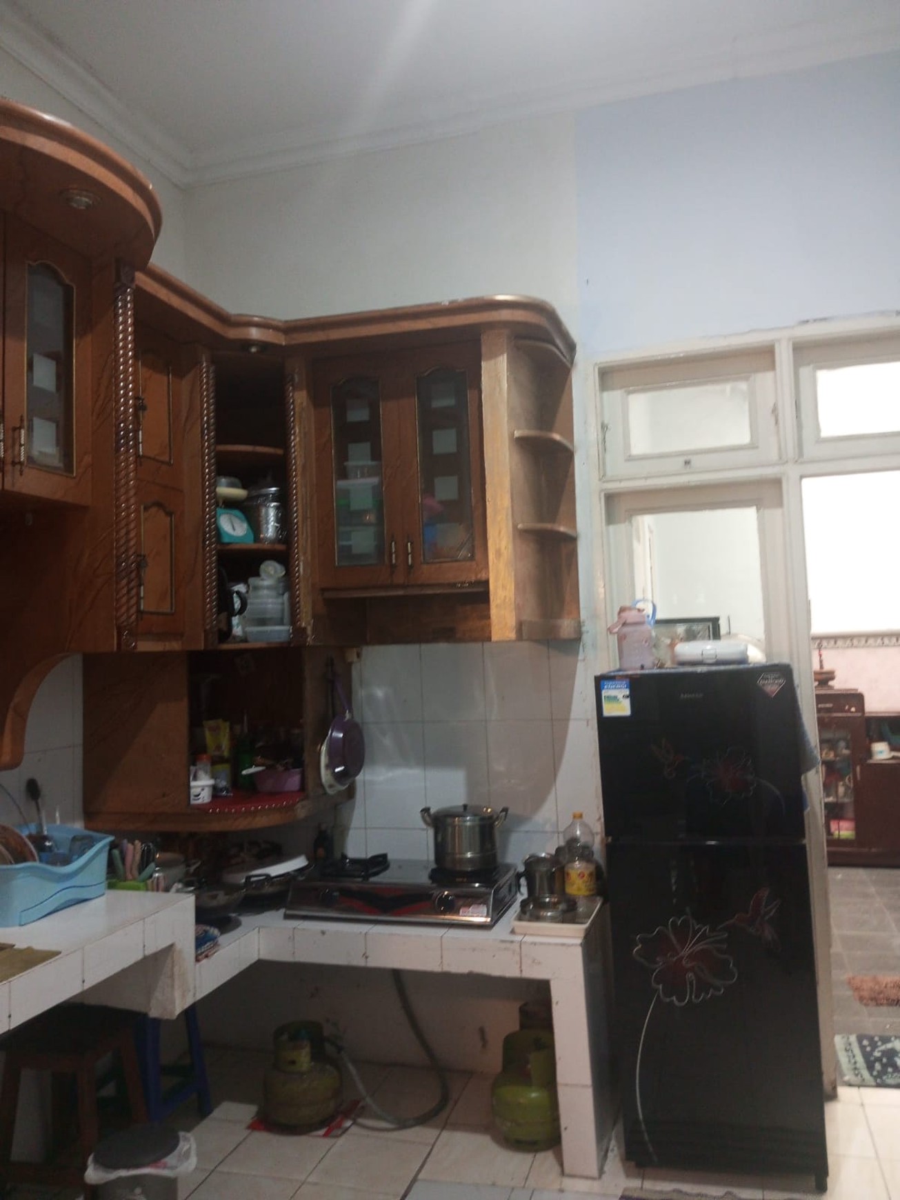 JUA CEPAT RUMAH SIAP HUNI FULL FURNISH DI SEMAMPIR BARAT, SURABAYA