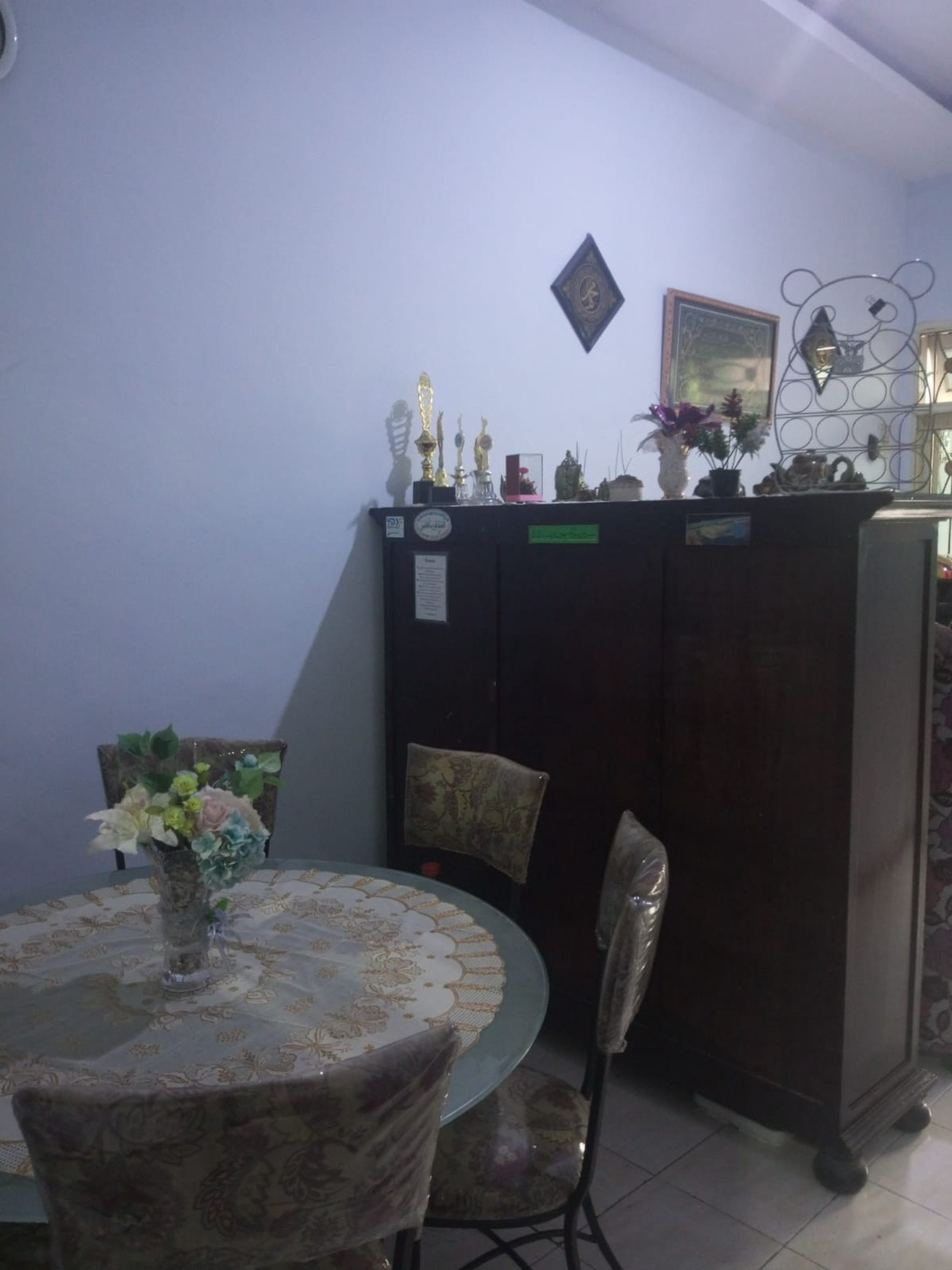 JUA CEPAT RUMAH SIAP HUNI FULL FURNISH DI SEMAMPIR BARAT, SURABAYA