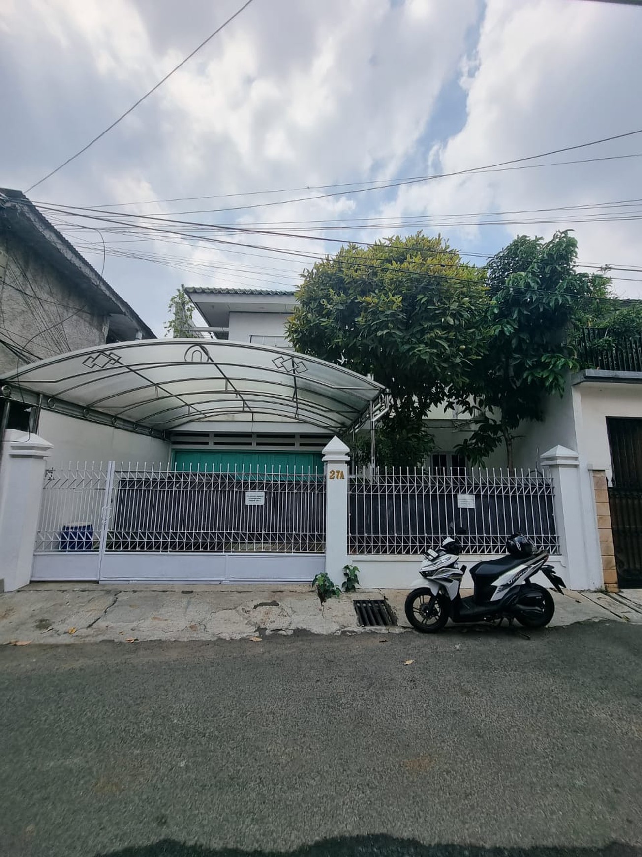 Jual Cepat BU Rumah Asri Nyaman Luas   Mampang Prapatan, Jakarta Selatan