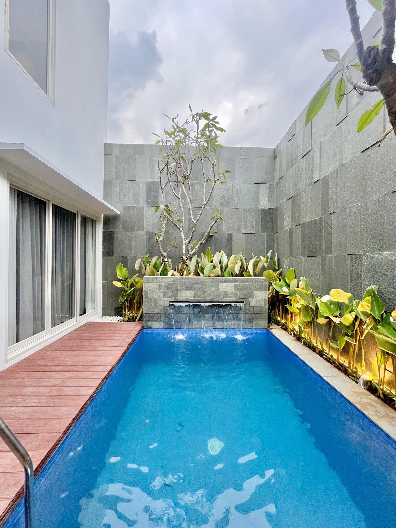 Woodville Residence Cluster Mahogany: Hunian Mewah dengan Fasilitas Lengkap di Sidoarjo
