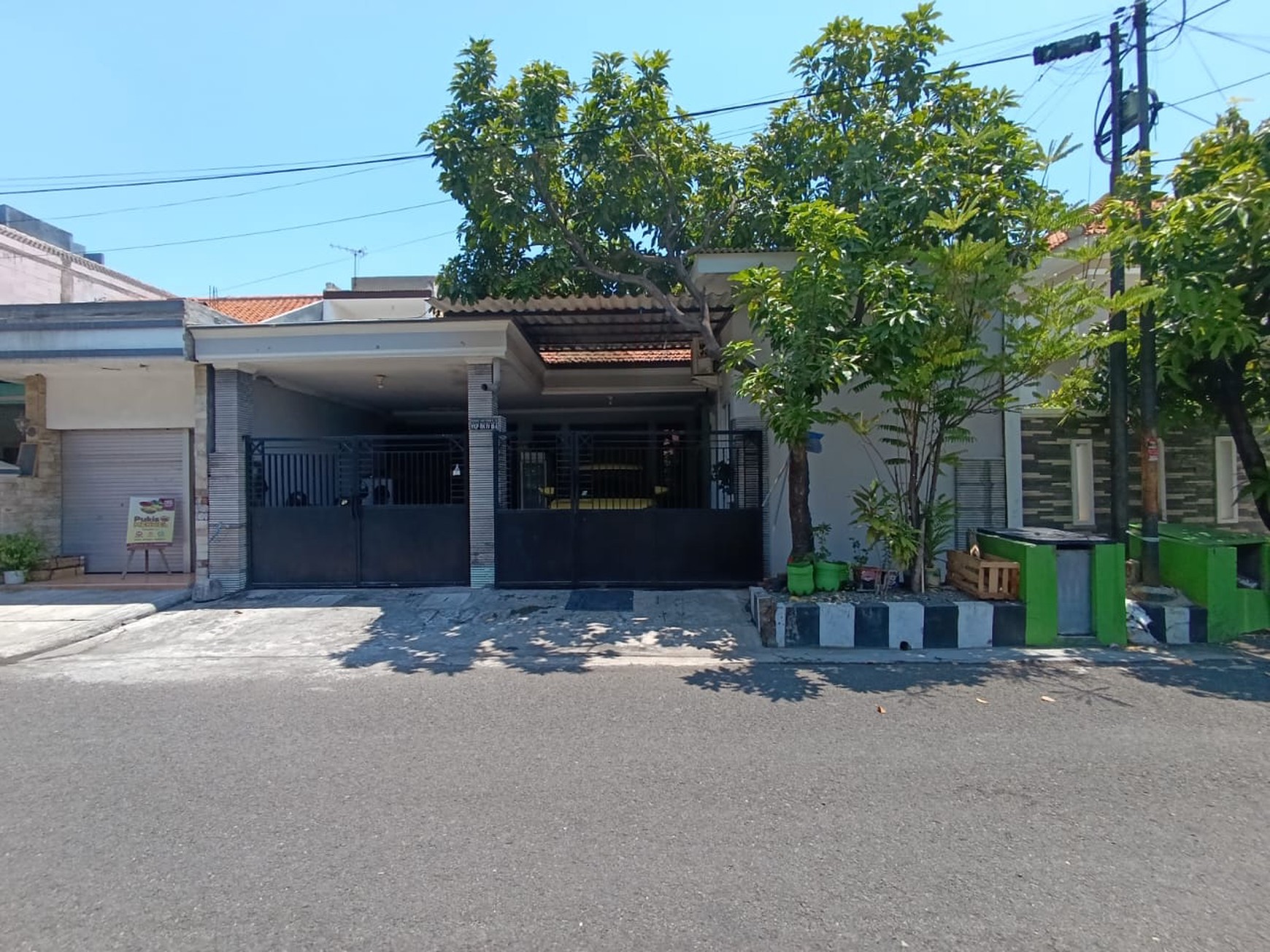 Rumah 2 Lantai Strategis di MERR Rungkut Asri Timur II, Cocok untuk Investasi Kost