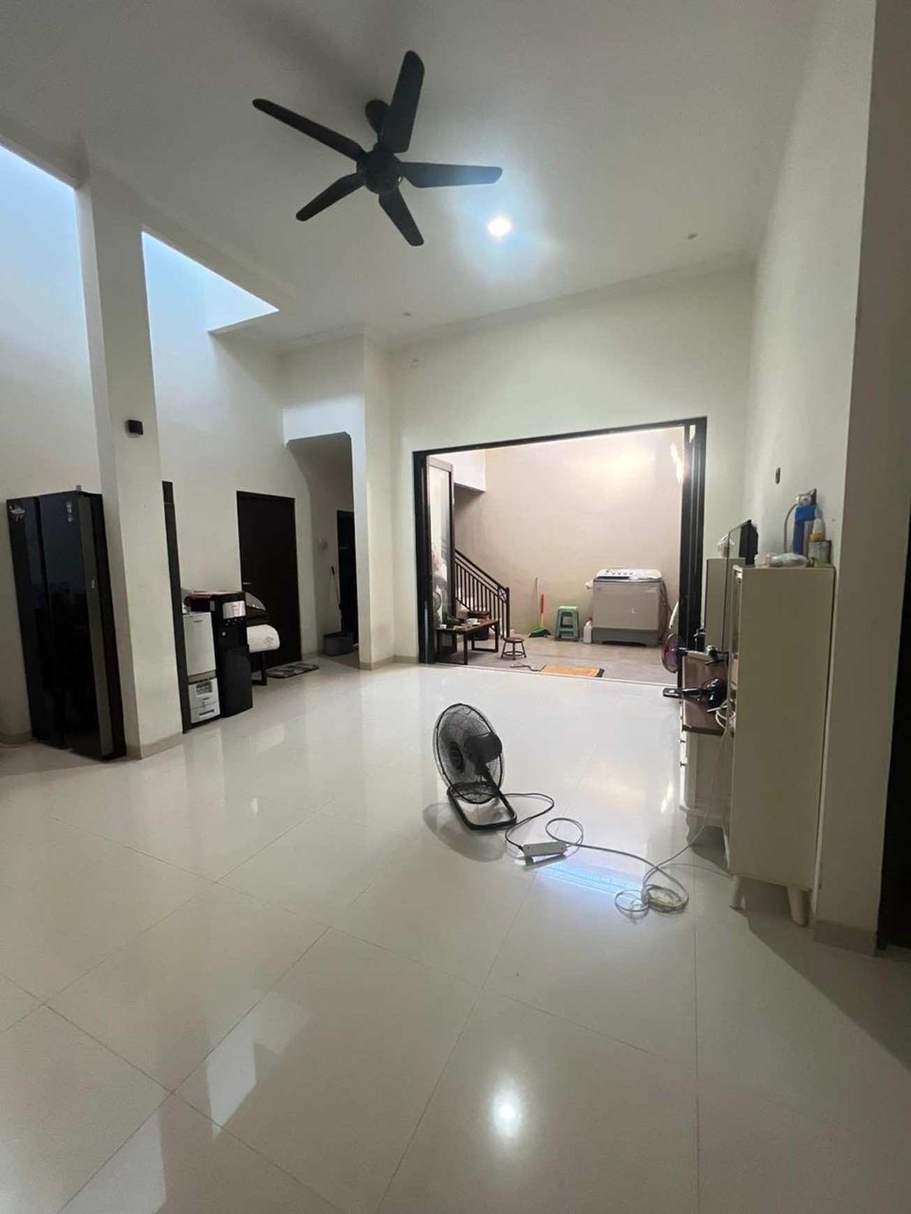 Rumah 2 Lantai Strategis di MERR Rungkut Asri Timur II, Cocok untuk Investasi Kost