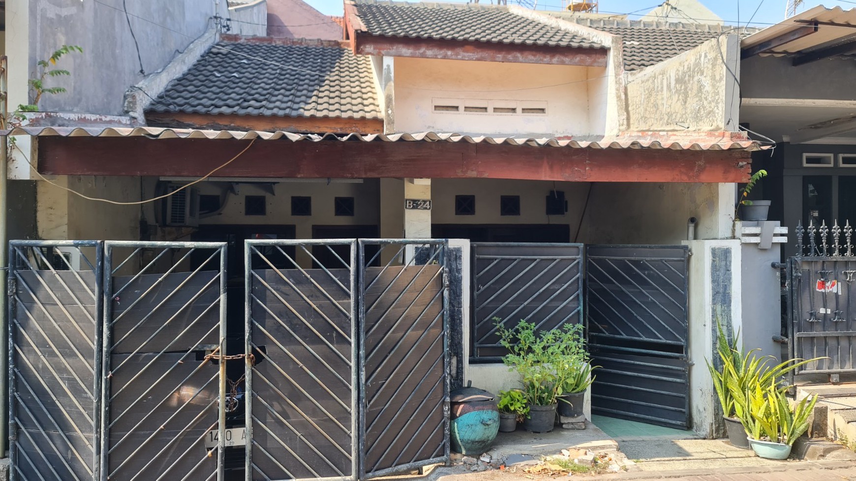 Dijual Cepat Rumah Semolowaru Elok Surabaya, Last Bid 850 Juta