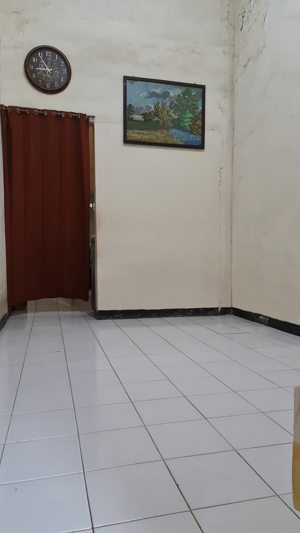 Dijual Cepat Rumah Semolowaru Elok Surabaya, Last Bid 850 Juta