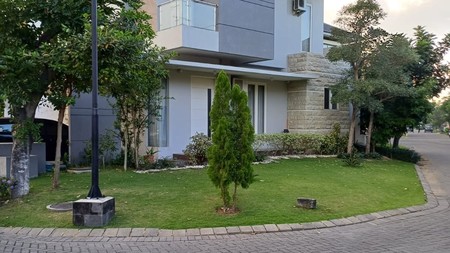 Jual Rumah Hook Semi Furnished Royal Residence Wiyung