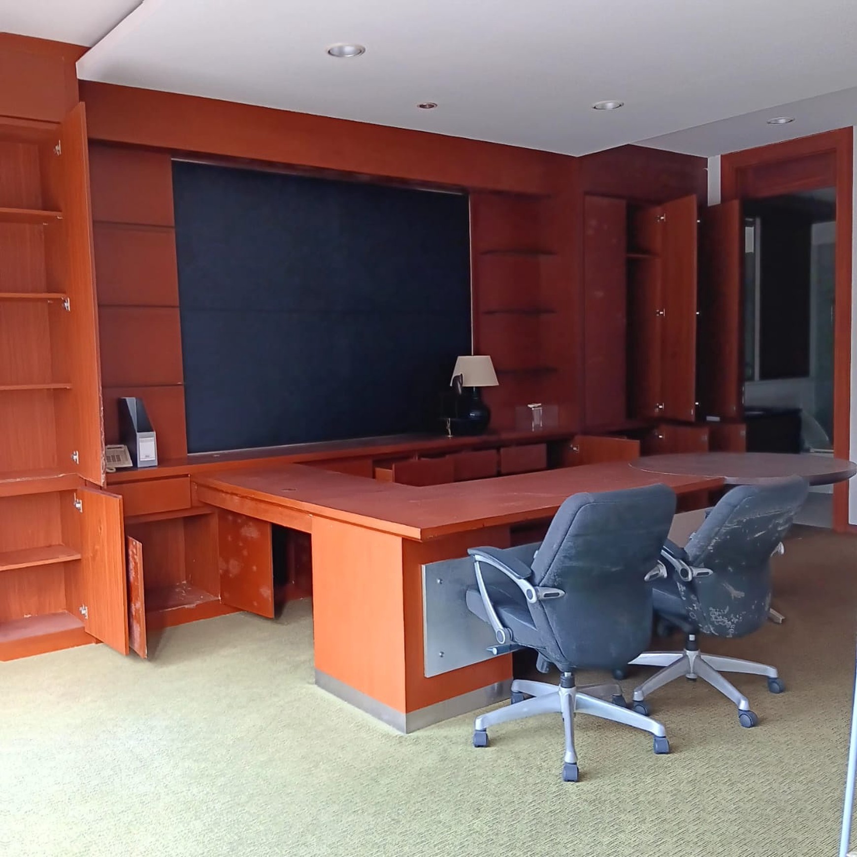 Dijual Mini Building Kawasan Commercial Lokasi Strategis Di Jl. Hang Lekir Raya