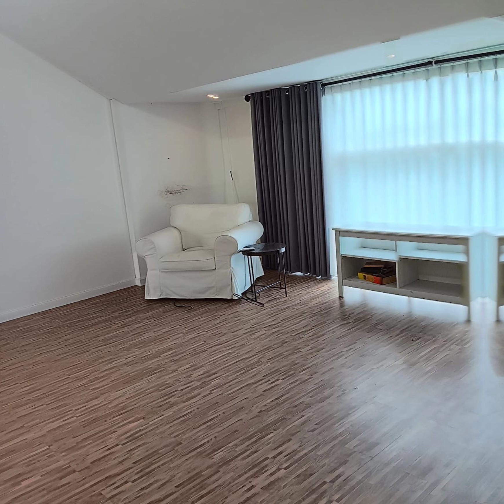 Dijual Mini Building Kawasan Commercial Lokasi Strategis Di Jl. Hang Lekir Raya