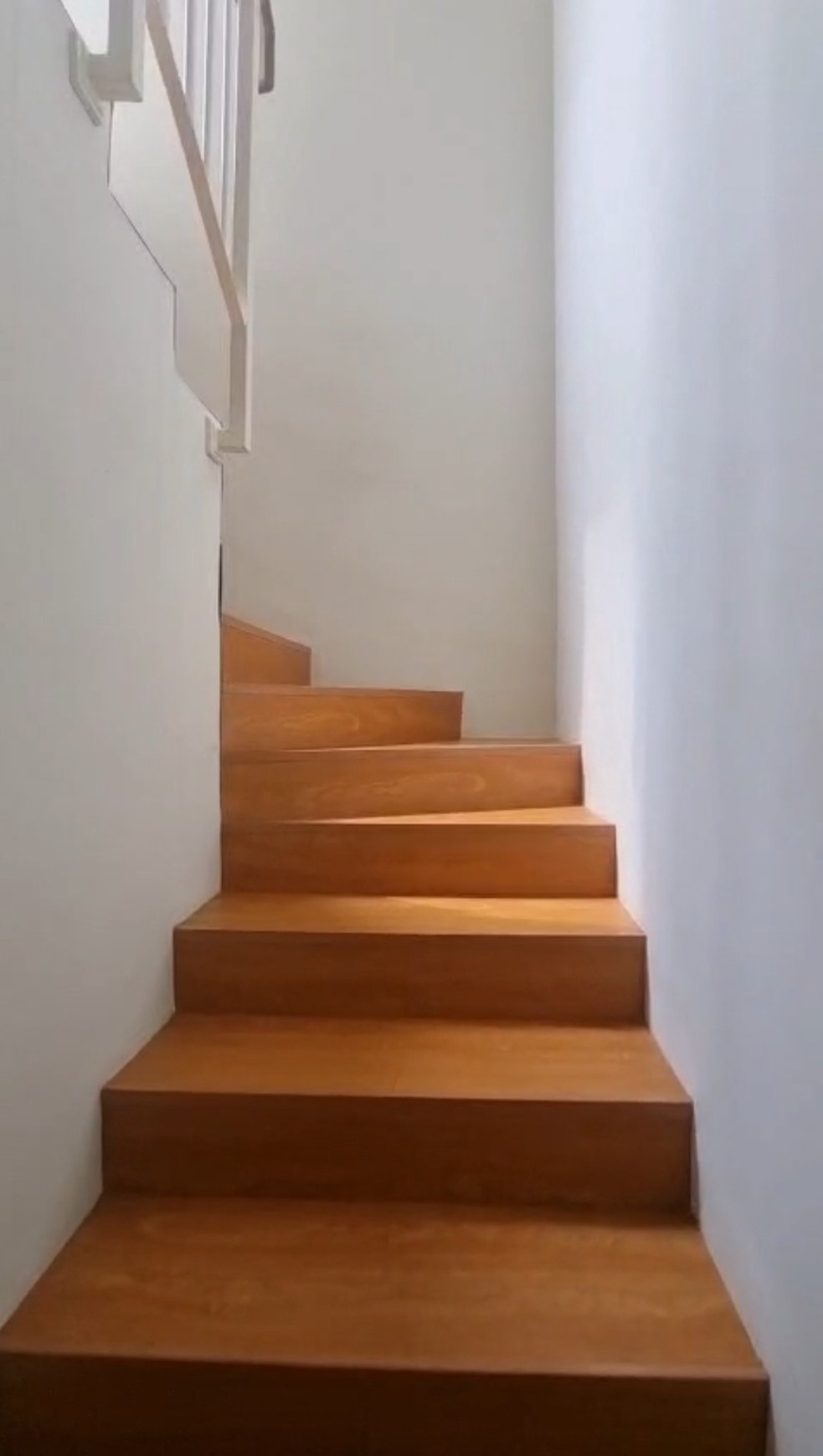 Dijual Rumah North West Central Citraland Full Furnished Spesial 4 Kamar Tidur