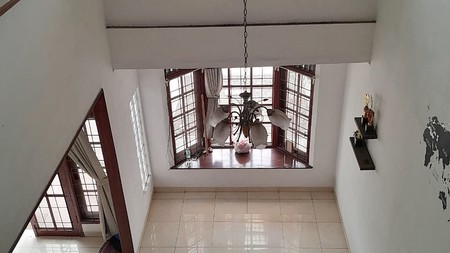 Dijual Rumah Siap Huni di Bintaro Sektor 5 - Tangerang Selatan