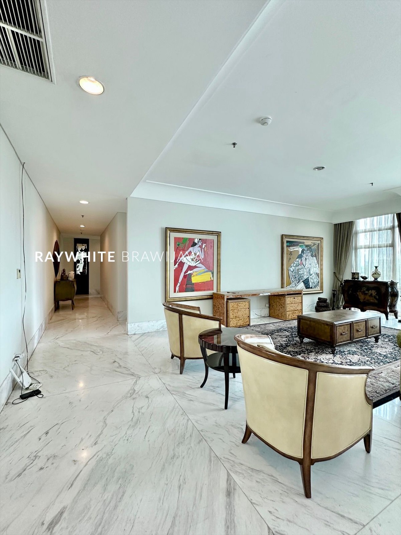 Essence Darmawangsa East Tower 4BR