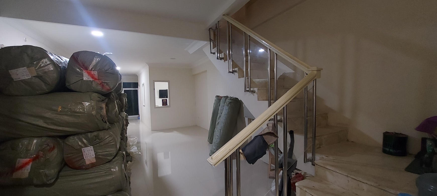 Ruko 4 lt bagus siap pakai di pusat niaga Pintu Air Raya, Pasar Baru