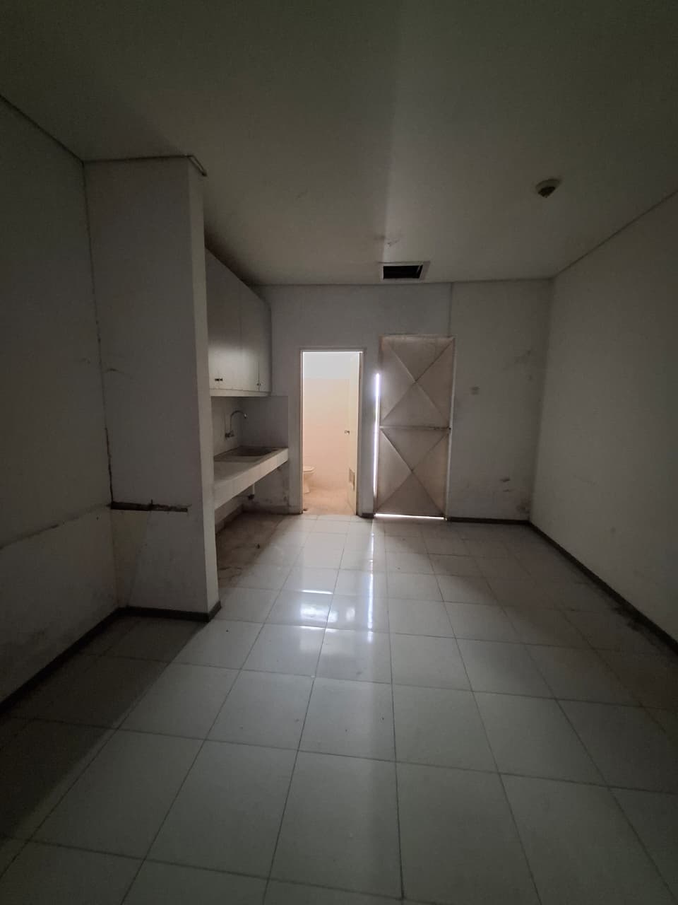 Ruko 203 Meter Persegi Di Jalan Hos Cokroaminoto Tegalrejo Yogyakarta
