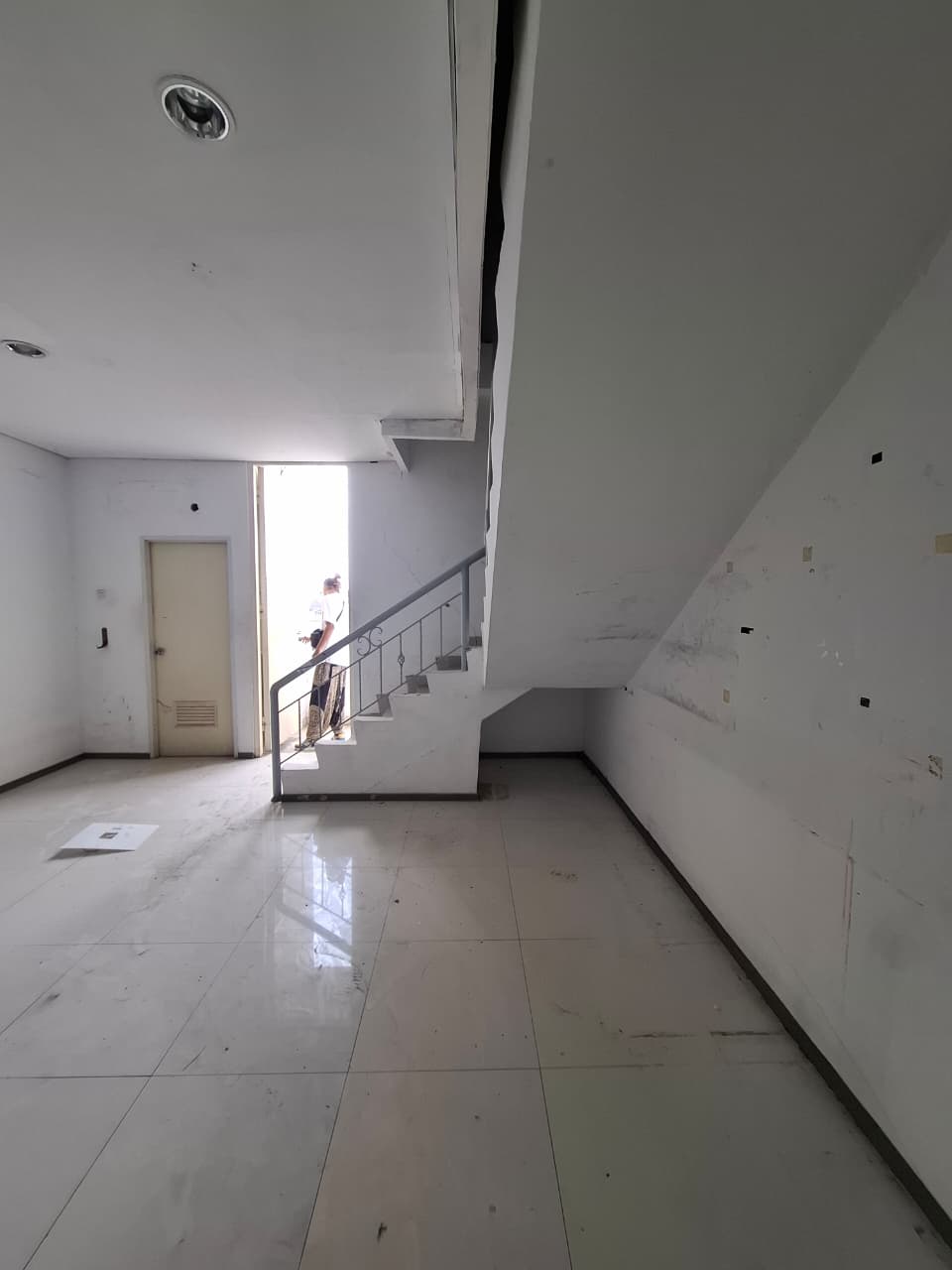 Ruko 203 Meter Persegi Di Jalan Hos Cokroaminoto Tegalrejo Yogyakarta
