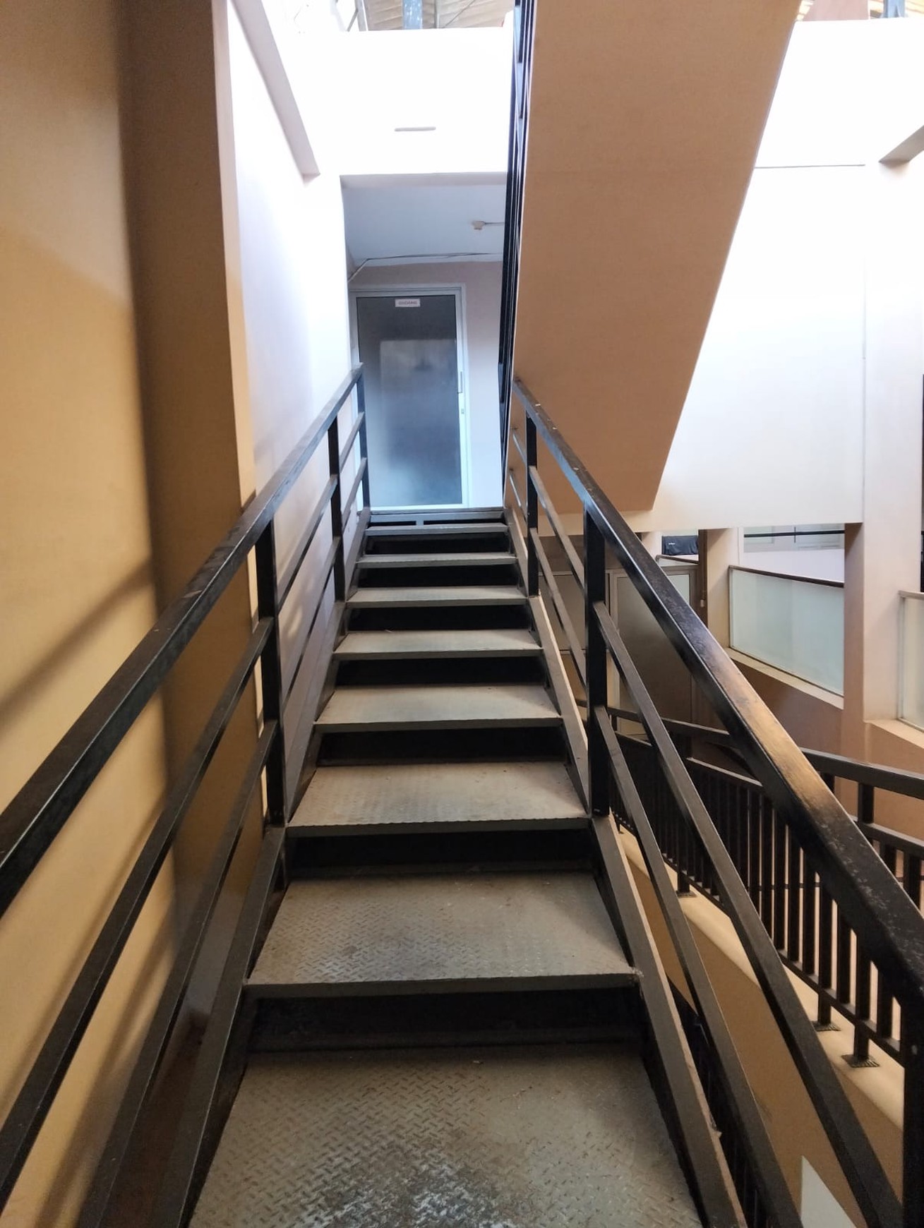 Kost Ekslusif 18 Kamar Dijalan Godean Dekat Ringroad Utara, Gamping